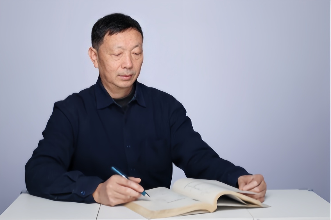 李明玉.jpg